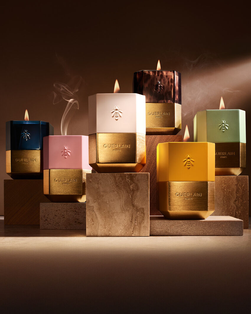 THE CUSTOMISABLE CANDLES