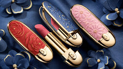 EDI&Ccedil;&Atilde;O LIMITADA - Cole&ccedil;&atilde;o Blooming Denim