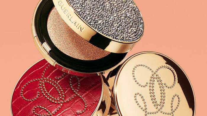 ลิมิเต็ด เอดิชั่น - เคสอัญมณี Parure Gold Cushion