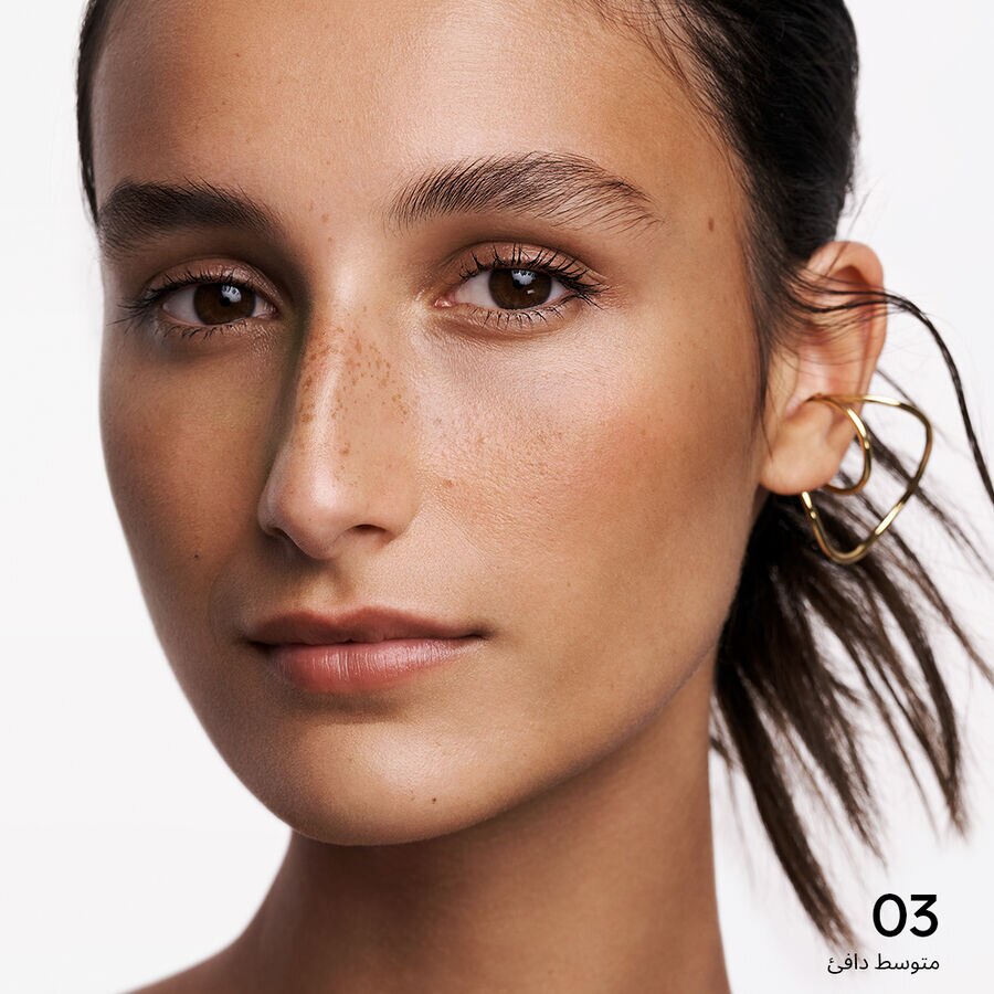 بودرة الاسمرار المتألقة - 96٪ من المكونات المشتقة بشكل طبيعي (انظر الصورة 4/5)