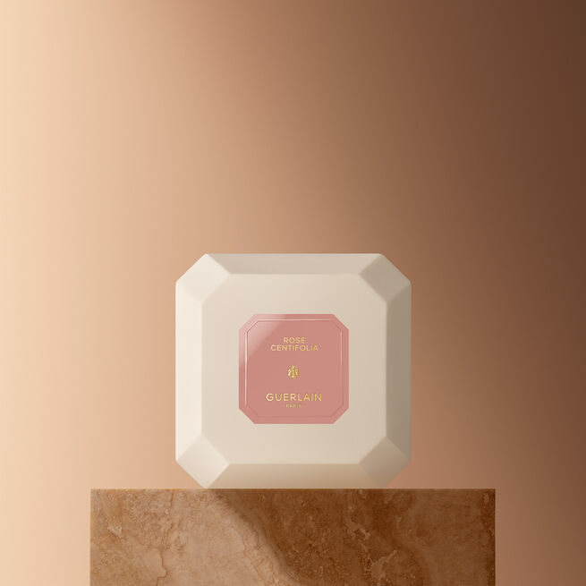 L&rsquo;ART & LA MATI&Egrave;RE ROSE CENTIFOLIA &ndash; SCENTED SOAP