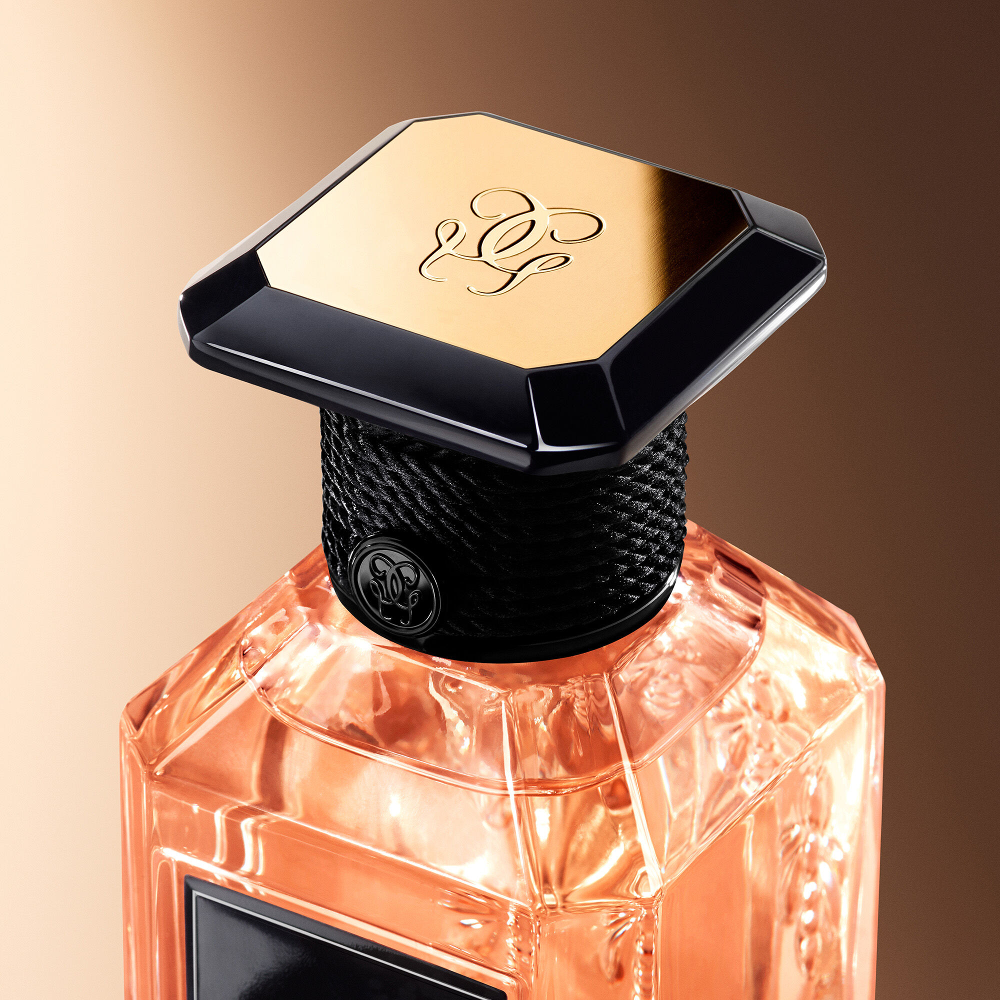 ゲラン　クルーエルガーデニア ミニチュアボトル　10ml 新品　国内正規品 ラール エ ラ マティエール ⋅ クルーエル ガーデニア - オーデ