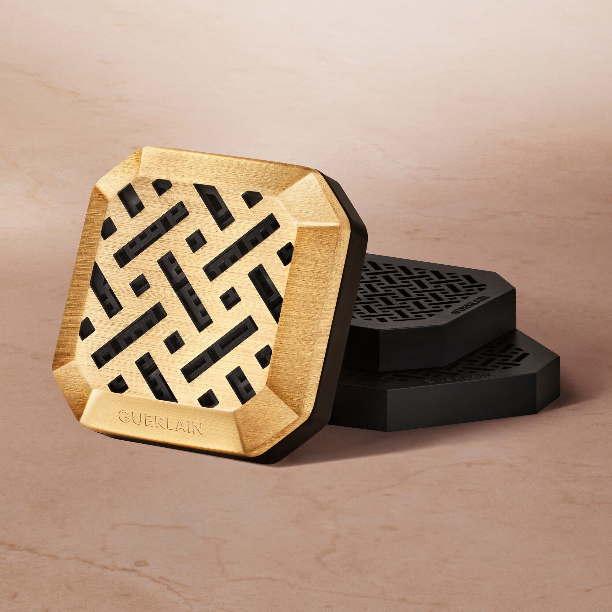 L'Art & La Matière ⋅ CAR DIFFUSER – THE SCENTED INSERTS ⋅ GUERLAIN