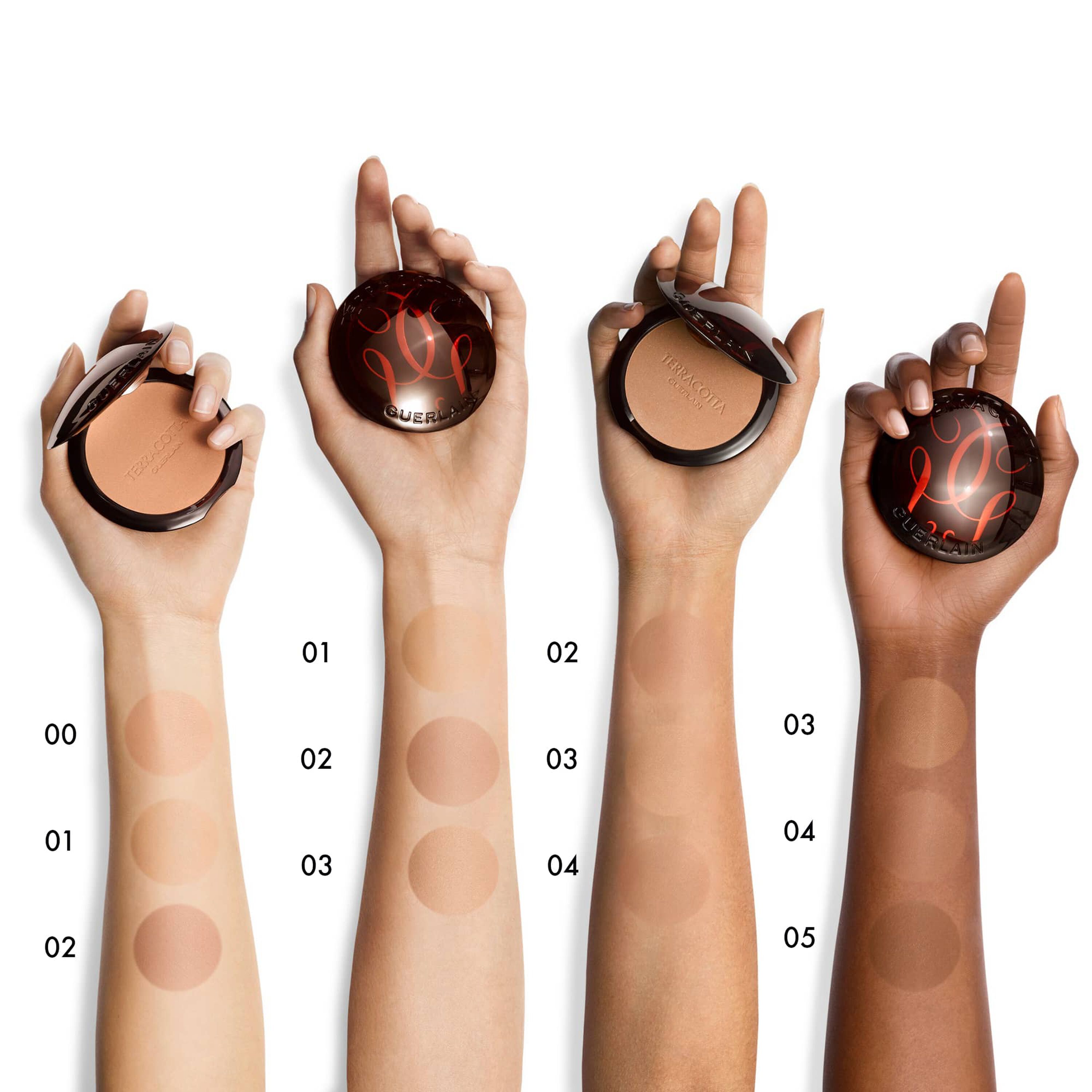 The Bronzing Powder - 96% naturally-derived ingredients (See the picture 4/5)
