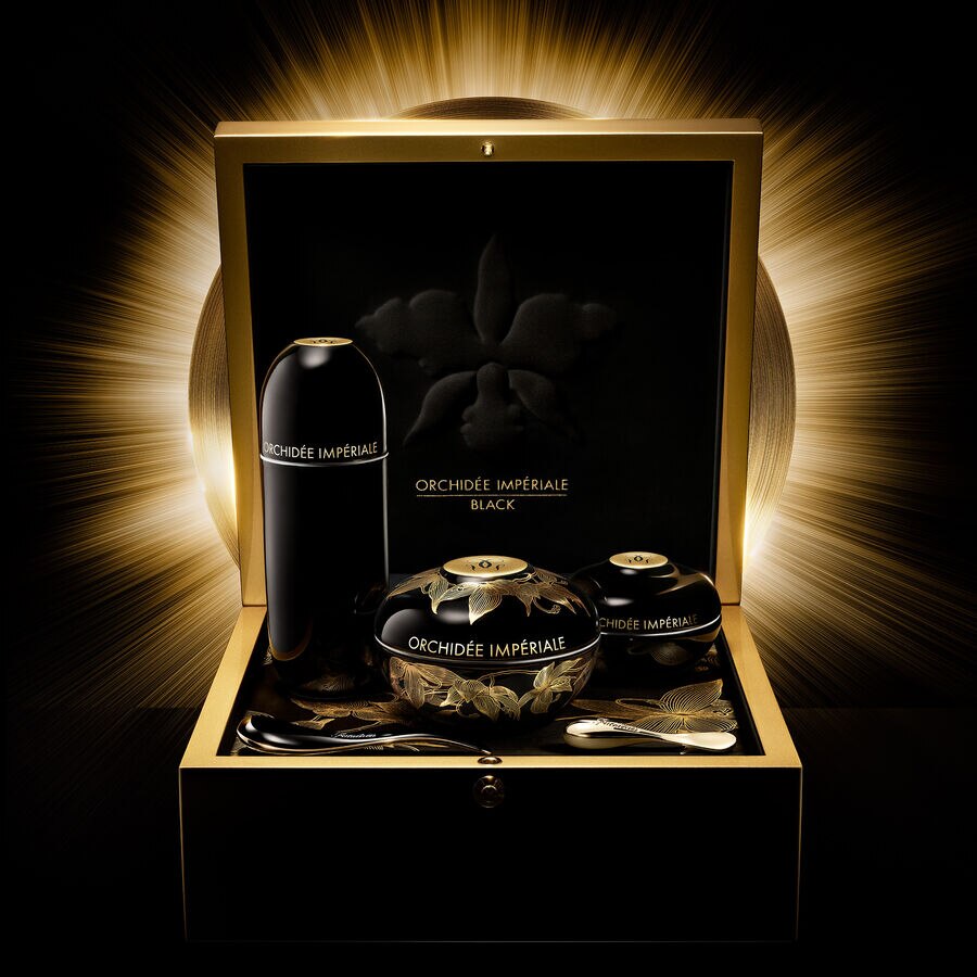 THE TRILOGY (See the picture 1/6)