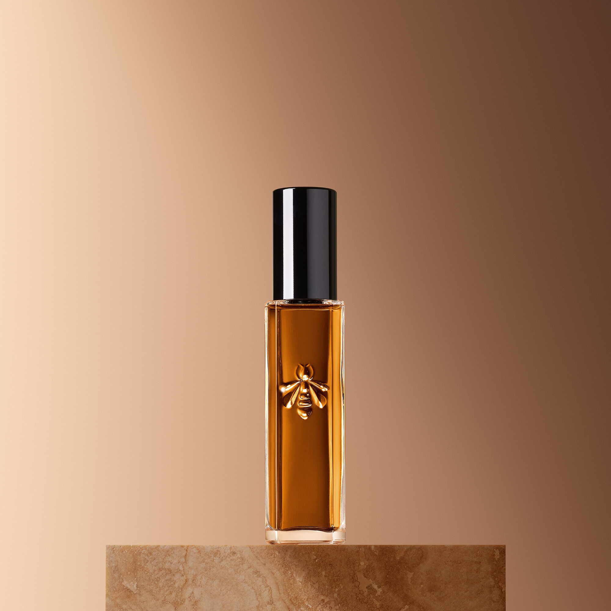 Guerlain ボワダルメニ 専用ケース付き ラール エ ラ マティエール ⋅ フラコン サック — リフィル | ゲラン