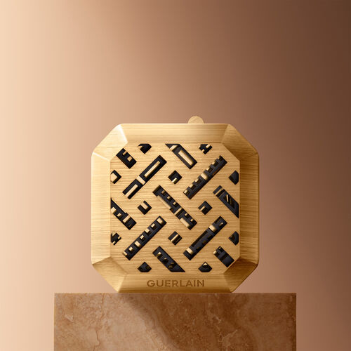 L&rsquo;ART & LA MATI&Egrave;RE DIFUSEUR VOITURE ET RECHARGE PARFUM&Eacute;E