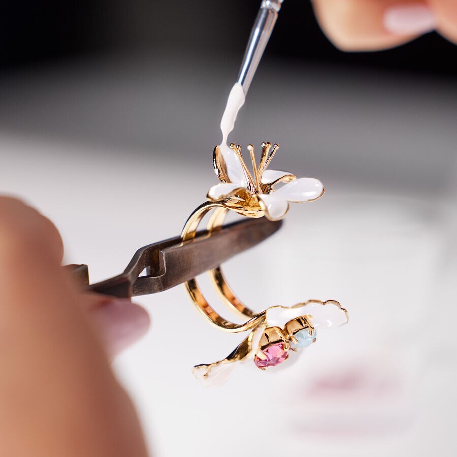 花冠粉櫻淡香水 珠櫻流蘇蜂印瓶 (查看圖片 3/5)