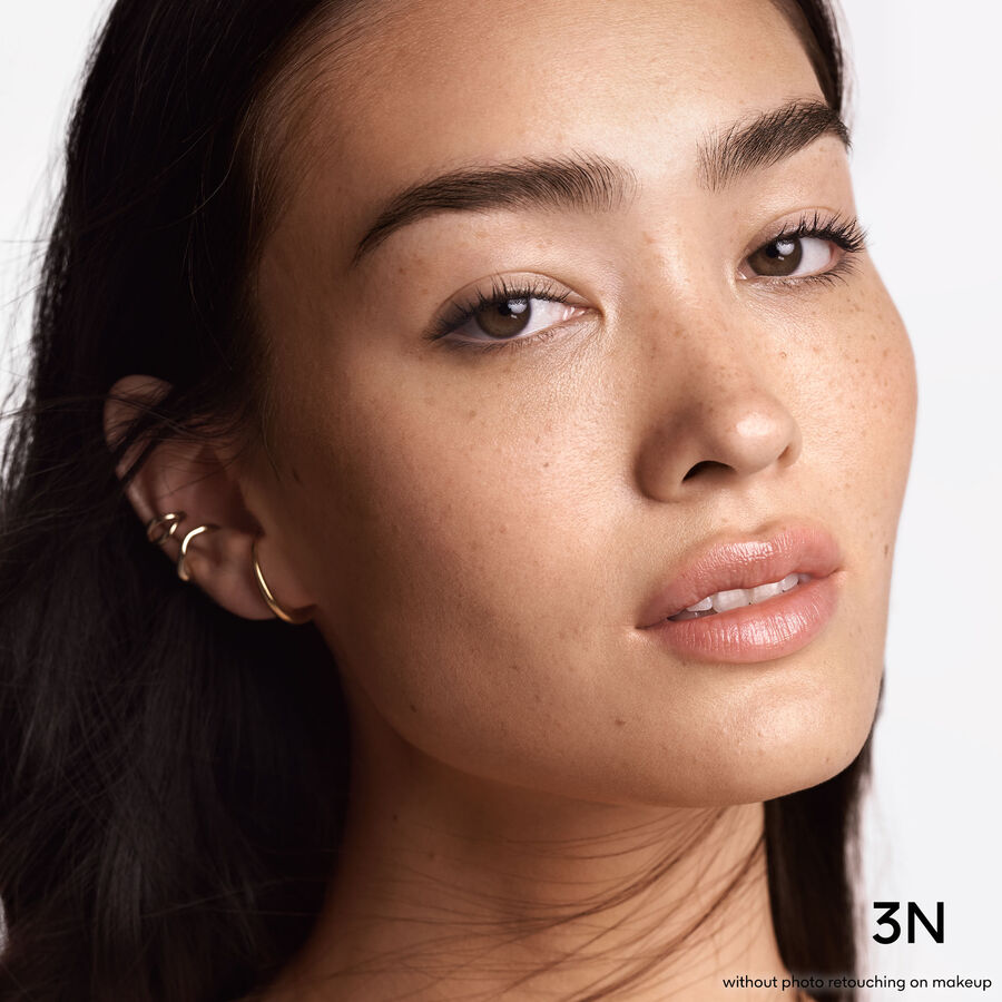 NATURAL PERFECTION CONCEALER 24H WEAR – NO-TRANSFER (See the picture 4/6)