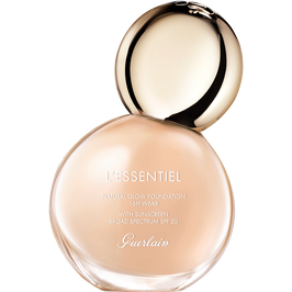 L'Essentiel Natural glow foundation 16h wear