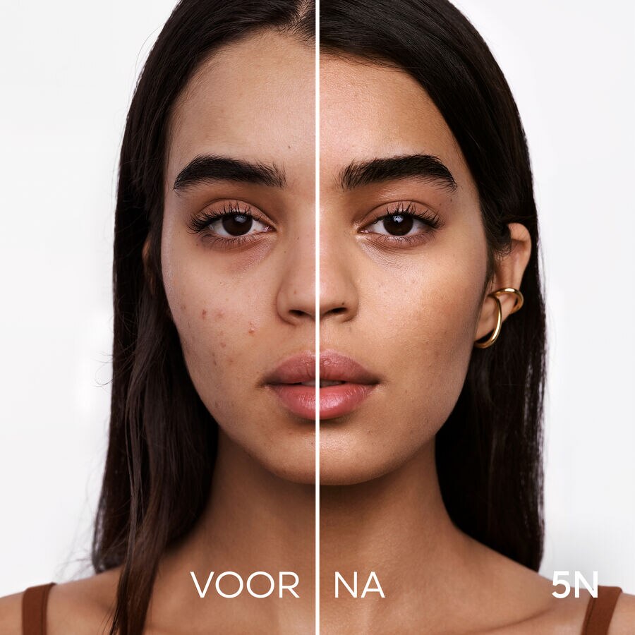 FOUNDATION MET GEZONDE GLOED BLIJFT LANG ZITTEN - GEEFT NIET AF (De foto bekijken 5/6)